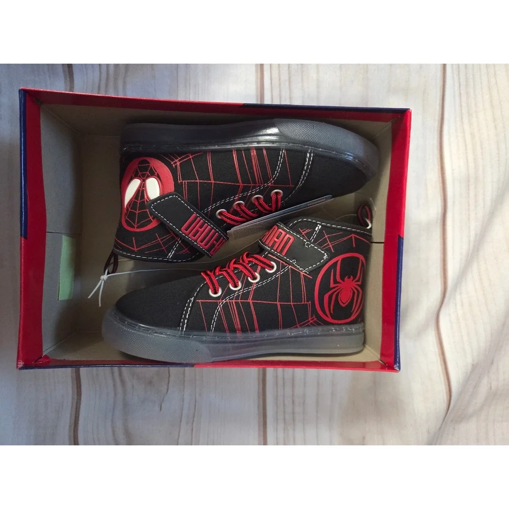 Marvel Spider-Man Kids Light Up High Top Sneakers Black Red Size 12